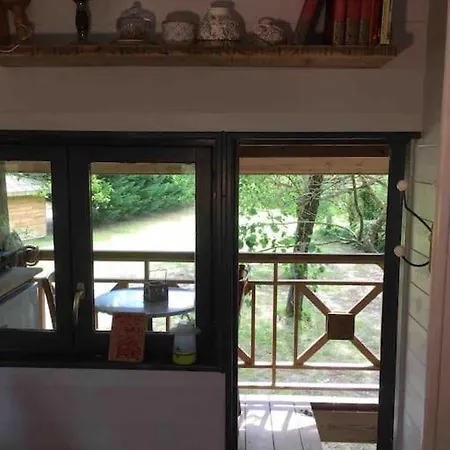 Les Grands Bois Et Holiday home